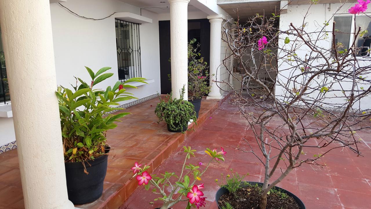 Suites Rosas Канкун Екстер'єр фото
